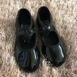 Black Toddler Tap shoes!